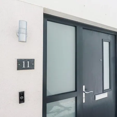 11 Ebbtide Holiday home Newquay (Cornwall)